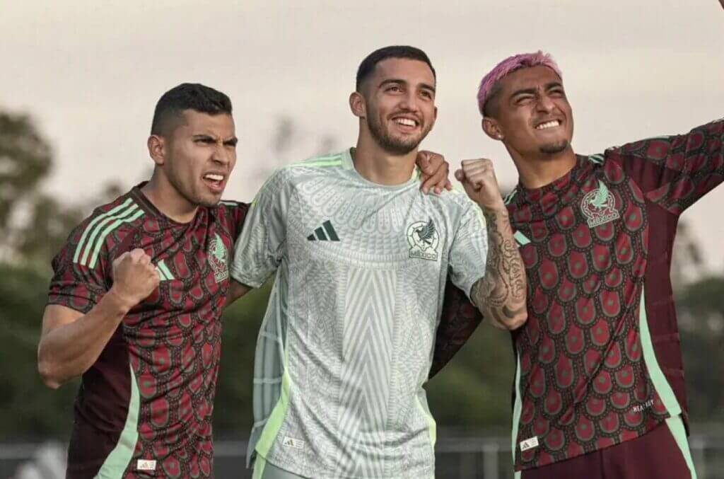 mexico soccer kit